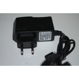 Transformador 5V/3A - MicroUSB Transformador 5V/3A - MicroUSB